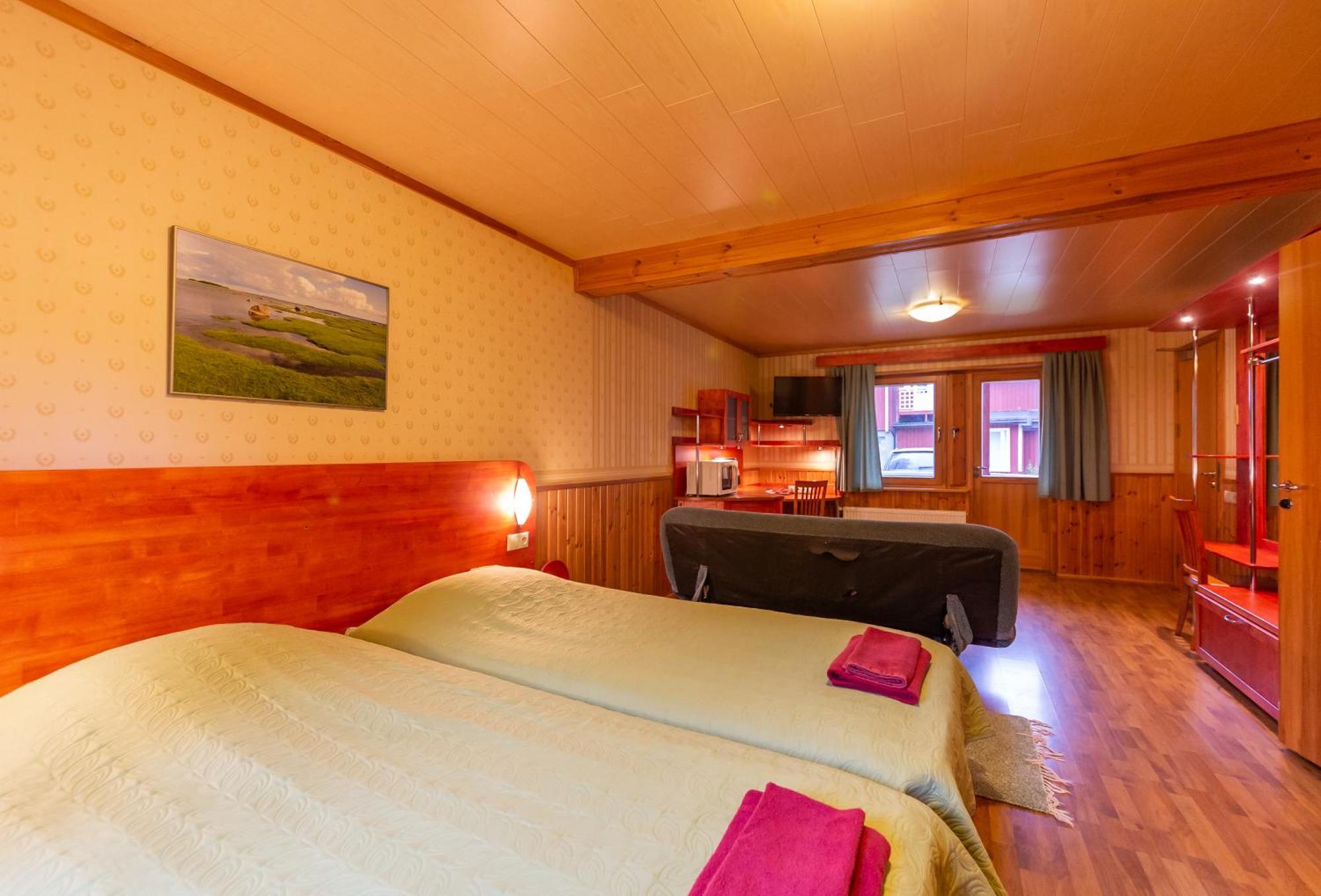Padu Hotell Kärdla Стая снимка